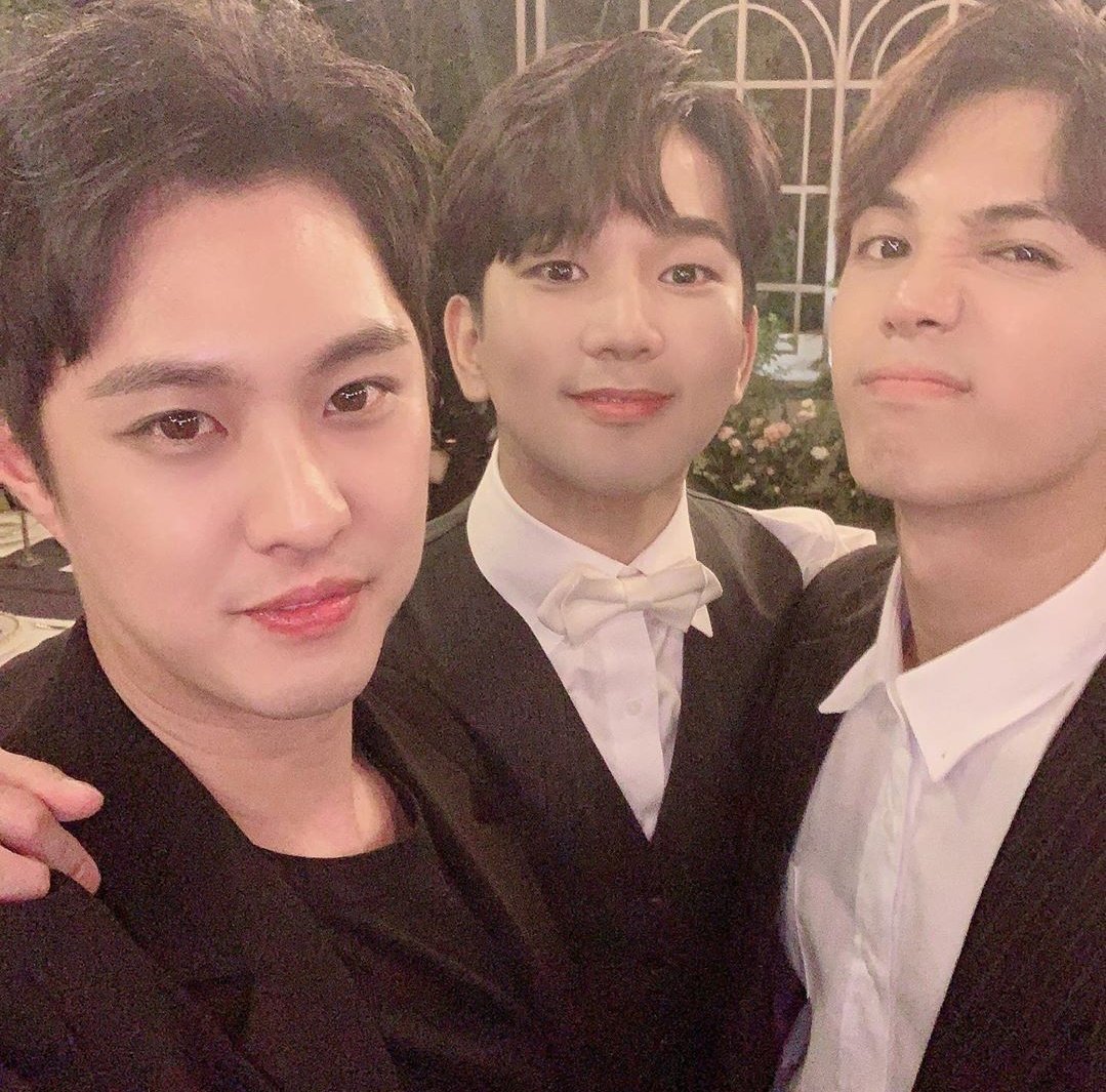 MBLAQATTACK's tweet photo. Congratulations to G.O. and Yeseul on their wedding day! 🎉😄💕 https://t.co/MzuerhJUmY