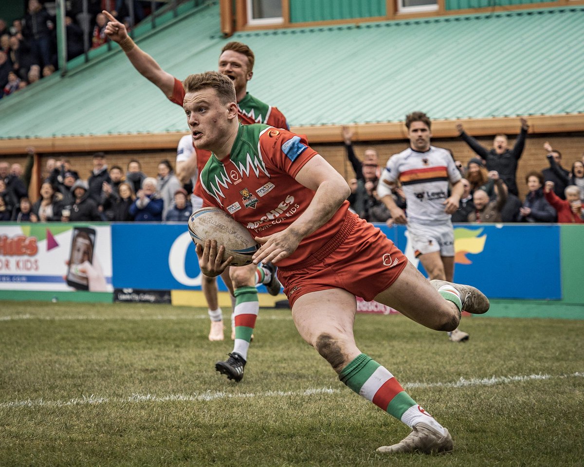 Cougarmania's tweet photo. AWARDS: There was nothing between them in the end! The Rising Star award for 2019 is a joint award shared between @Aaron_Levy13 and @alfieseeley! #KCA19 https://t.co/aHR2OYuL3s