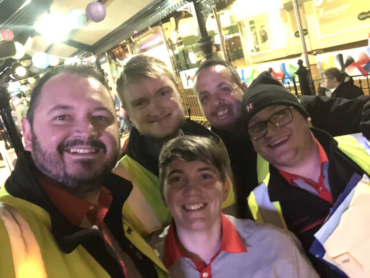 alexhornbyrail's tweet photo. Been on Bus Station duty and have been buzzing all evening. Really proud of everyone @harrogatebus - patience, good humour, great service, and plenty of nice words from our customers. Thanks to everyone who’ve kept our town on the move during @UCI_cycling #reallyreallyproud 👏👏 https://t.co/fDYF1m6Wa1