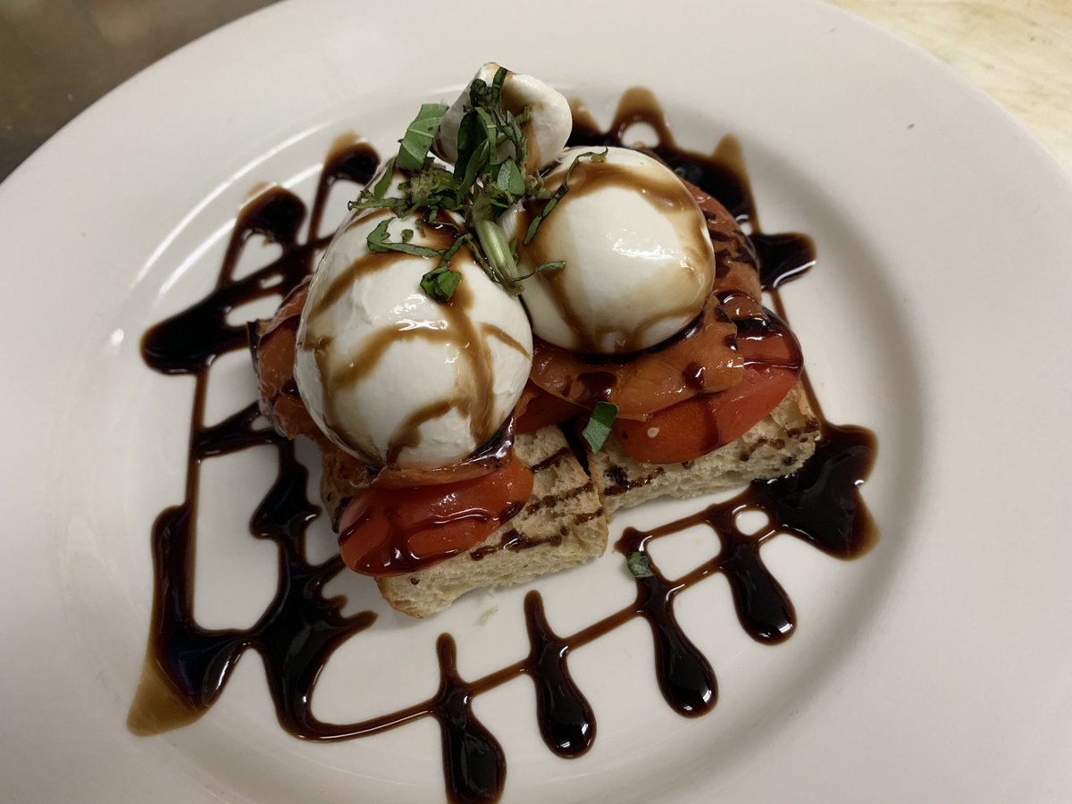 Rathskeller tweet media