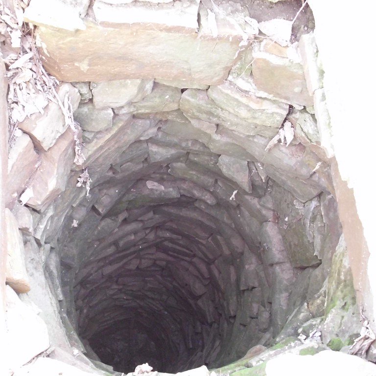 apgsensors's tweet photo. Many #waterwells range in depth from 10 to 60 feet. However, other wells are drilled hundreds of feet deep! So when a customer needs a #waterlevelsensor in these deep wells, we recommend our #submersiblepressuretransducer. Learn more at https://t.co/s8LaimDtSf.
#APGSensors https://t.co/NKKHlhoQ3O