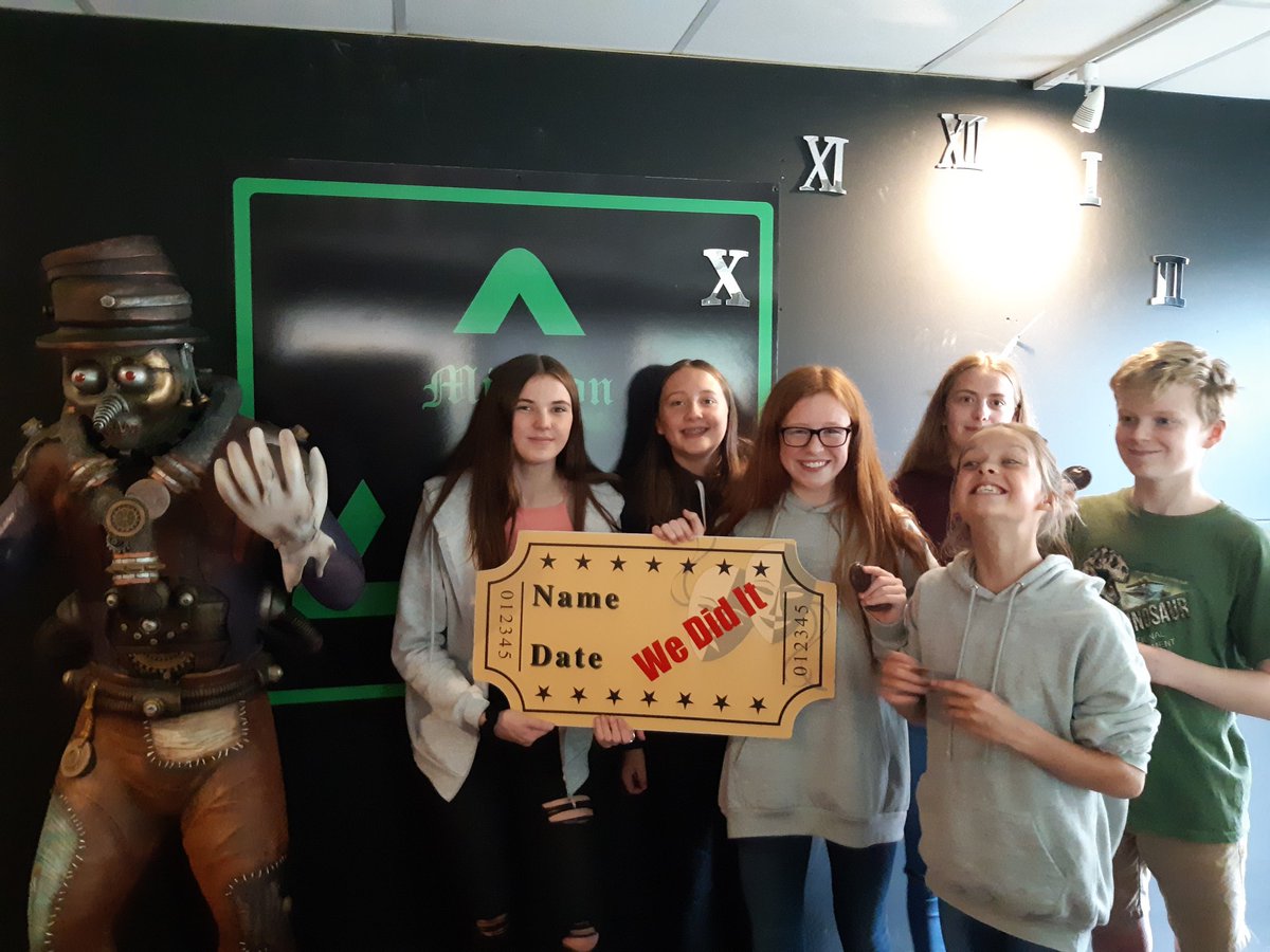 ClubDinnaton's tweet photo. Great team building afternoon for our Performance Squad as 2 teams took on the Escape Rooms of @PlymEscape, racing to be the first team out. Team Seal escaped with around 2mins left on the clock, whilst Team Turtle escaped just after the 1 hour limit. #teamwork #TogetherStronger https://t.co/IHAyZI2sgO