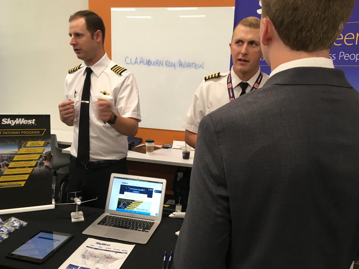 We enjoyed meeting all the future aviation professionals at <a href="/AUAC1942/">AU Aviation Center</a>'s career fair! The SkyWest booth was busy with lots of great discussions about final interviews &amp; ground school seniority awaiting those who complete our Pilot Pathway Program!

More: ow.ly/Wu7U30pCuaY