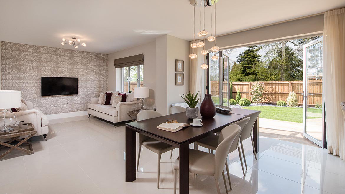 AvantHomes's tweet photo. The final phase of homes has been released at Danetre Place in Daventry, including this 4-bedroom Tetbury 😍 It offers a unique, spacious living area, bi-fold doors and comes with flooring included! #MoreHomeToBeginWith

Find out more – https://t.co/ODTJ7NbpdR https://t.co/tevbS2xtWe