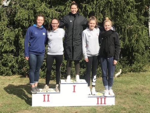 Deze voormiddag werd Nora Naessens knap derde op de 5k in la finale de la coupe de France! Gefeliciteerd en op naar de 10k morgen! #GoNora #GoGold #Zwevegem #Menen