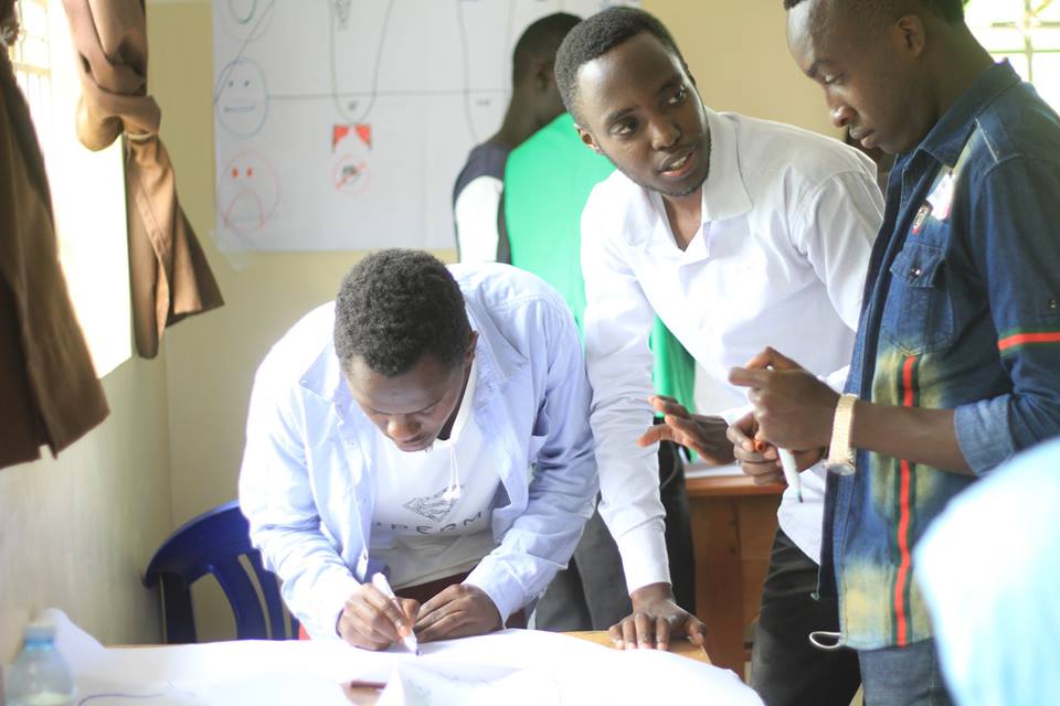 ird_uganda's tweet image. Business Development Training opportunity for people with experience in business to be held on 18th – 22nd November, 2019 at YES Hostel, Fort Portal – Uganda. More, follow the link irduganda.blogspot.com/2019/09/busine… #Uganda #BusinessTraining #FortPortal #Netherlands 🇺🇬🇳🇱