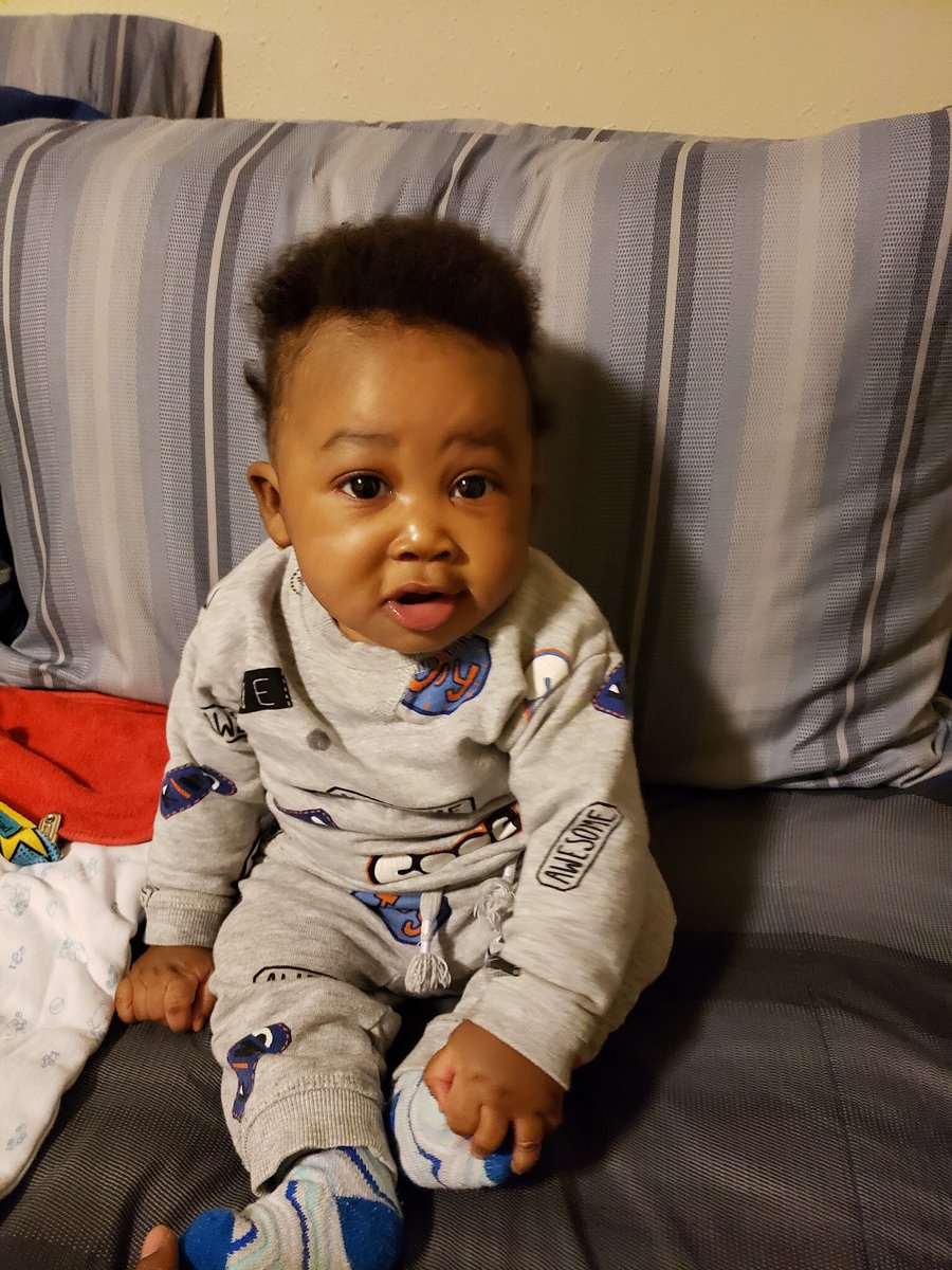 ESOMTKayo's tweet photo. September 28, 2018 My Son Kayo Was Born Happy Charge🔋Day Fat Man🥳 Daddy Love You Wit EveryThing In Me💯🖤 I’m Proud To Be Your💯🙌🏿 You My Twin Fr💯😂 You Charged🔋Up⬆️ Boy Now💯🎉🎊 #1stBirthday #KayoFather https://t.co/lQ683Ou3aF
