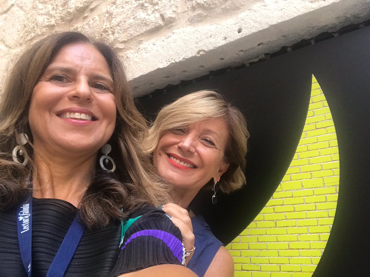 lucisol8's tweet photo. La Terra vista dalla Luna #LinF19
@Assointerpreti #Puglia #proterps #happyterps https://t.co/7lQs9kOuwD