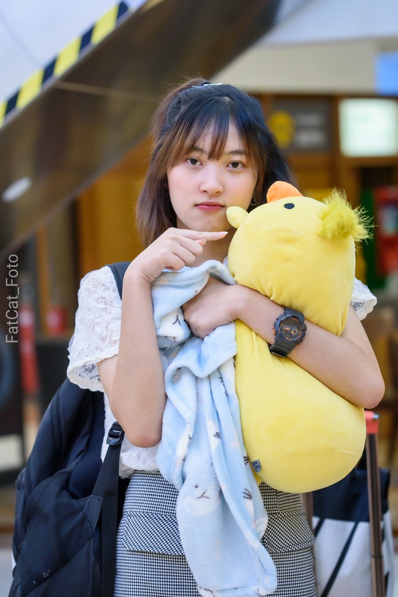 FatCat_Foto's tweet photo. น่ารักและทะเล้นจริงเลย
ช่วงนี้เหนื่อยหน่อยนะพักผ่อนแล้วเจอกันพรุ่งนี้นะ
ปล.100ใบพี่มีไม่ถึงนะ
#PloySY51 #SY51 @PloySy51 https://t.co/xN6UU5IZpz