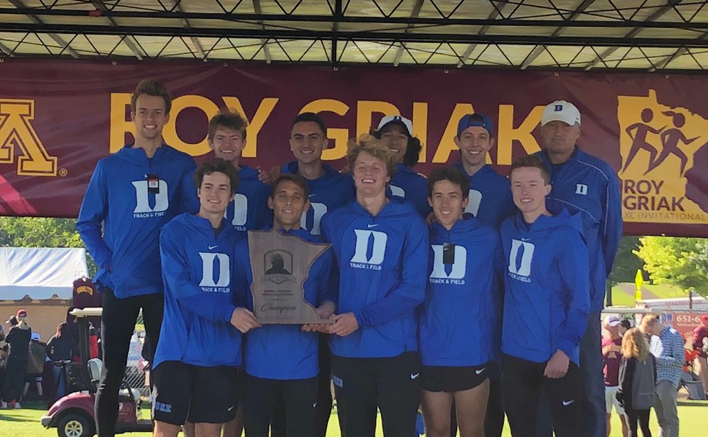 Your 2019 Roy Griak Invitational Champs! 🏆 

📰: goduke.us/2nqUk7M

#GoDuke 🔵😈