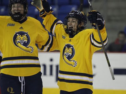 🐯🏒BOBCAT HOCKEY IS BACK🏒🐯

The 2019-20 <a href="/QU_WIH/">Quinnipiac Women's Ice Hockey</a> team hits the ice for the first time this season as they take on <a href="/RyersonWHKY/">RyersonWomen'sHockey</a>🇨🇦

🐯 🆚 🐏
📍 The Frank @ People’s United 
⏰ 3️⃣:0️⃣0️⃣
💻 ESPN+
📊 bit.ly/QUWIHvRYEstat
📸 <a href="/LizFlynn__/">Liz Flynn</a> 

<a href="/GraceMarkey11/">Grace Markey</a>’s hyped, are you⁉️