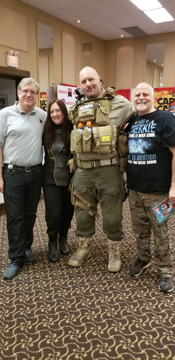 Shout out to my friends <a href="/JaxJar/">Jaxjar</a> <a href="/matmantrekfan1/">Kenneth Gaus</a> <a href="/bworiginals2/">Bryan Robertson</a>  who I seem to have lost track of somewhere, great seeing you guys <a href="/TricitySuperCon/">Tri-City Super Con</a>

About to say hi again to <a href="/SMChristian/">Stephen Christian <*></a> before I take off.