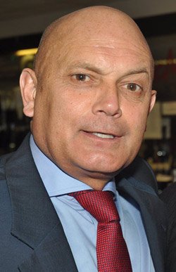 GaffeTastic 'He sn't blessed with natural height' #RayWilkins