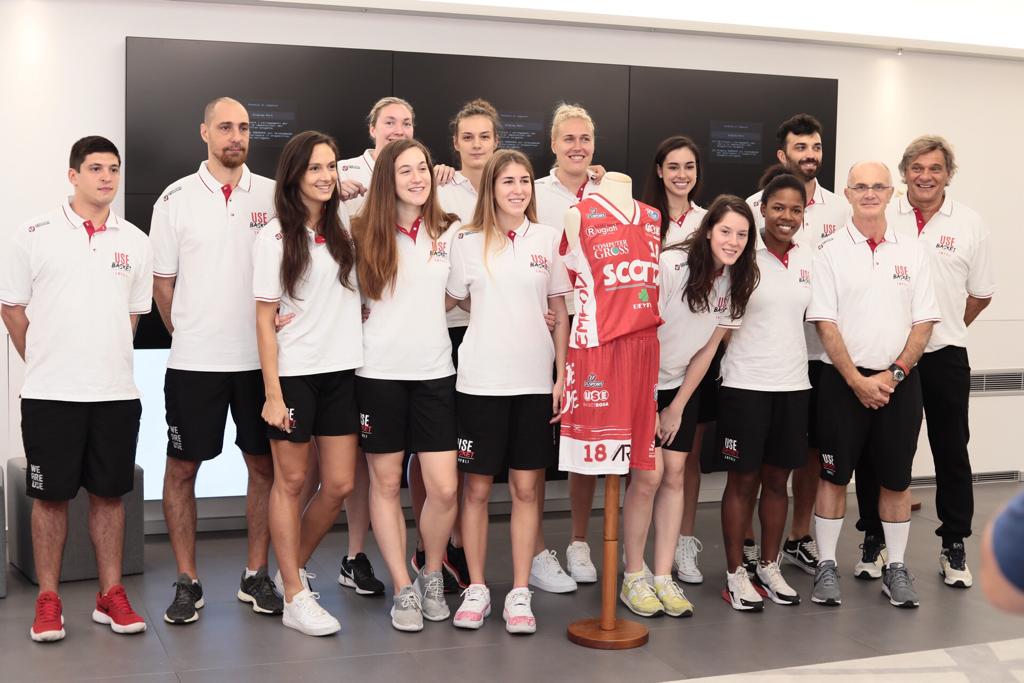Presentazione nuova stagione Use con le maglie targate #2tsport usebasket.it/news/comunicat… #weareuse