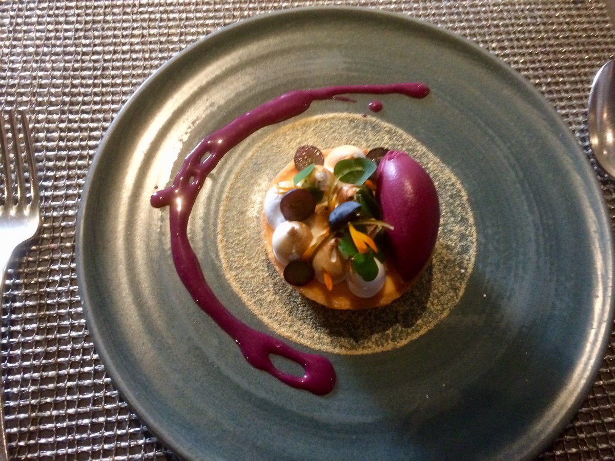 Fantastic lunch today <a href="/TheKitchin/">The Kitchin</a> #lobster #ravioli #truffle #partridge #seabuckthorn thanks from myself and @19car62 to <a href="/TomKitchin/">Tom Kitchin</a> <a href="/MatteoInzaina/">Matteo Inzaina</a> and all the staff, see you all soon 😋