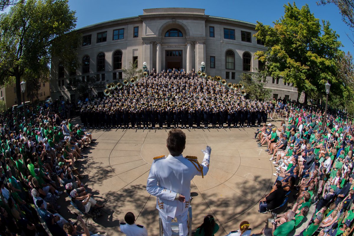 If you were hoping to see a Drummers’ Circle this weekend, come to Concert on the Steps at Bond Hall @ 2:00! Drummers’ Circle to follow ☘️🥁 #GoIrish #NDBand
