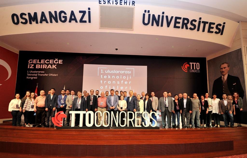 Başkanımız <a href="/ProfHasanMandal/">Prof. Dr. Hasan Mandal</a> başkanlığını yaptığı 1. Uluslararası Teknoloji Transfer Ofisleri Kongresi kapanış ve değerlendirme toplantısında, "Birlikte Geliştirmeye Dayalı AR-GE ve Yenilik Süreçleri ve TTO'lar" sunumunu yaptı ve katılımcıların sorularını cevapladı.