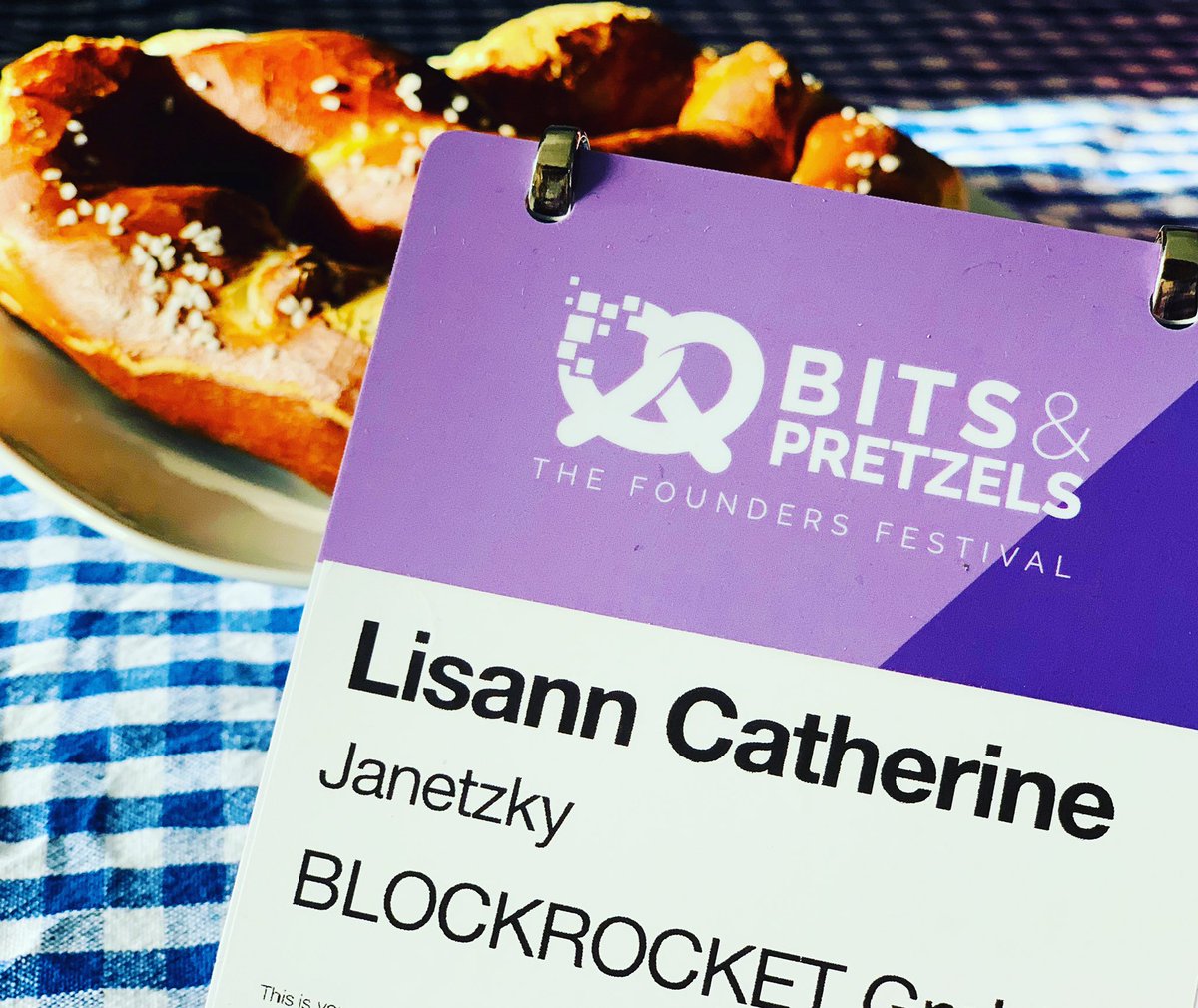 blockrocketvc's tweet image. Meet BLOCKROCKET at this year‘s #bitsandpretzels event in Munich!! 🥨🔗🚀

Just get in touch with our Community Manager @decentralizann and have a nice chat (and beer) together.

See you tomorrow!! 😊👋 

#startupevent
#blockrocket
#networking
#munich
