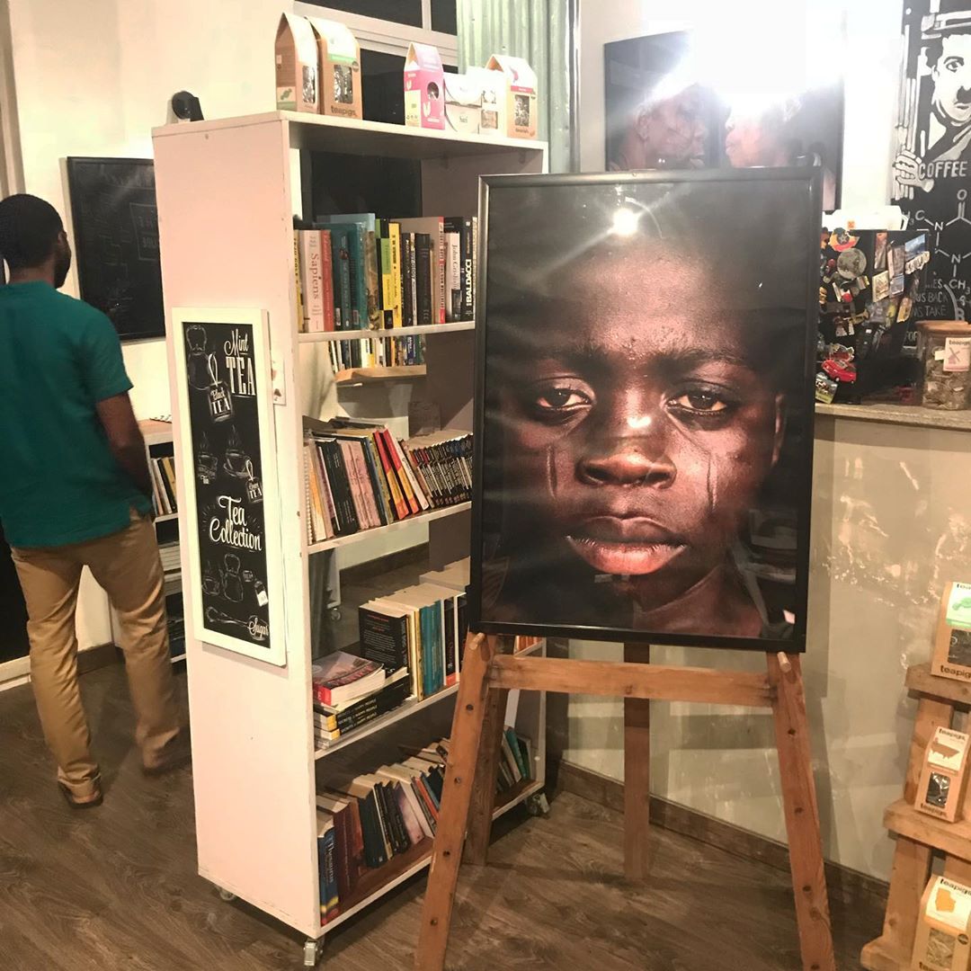 OzavoguAbdul's tweet photo. Watching this documentary again reminds of all the work that went in and the experiences that came with it. A special shout out to my colleague and friend, @victoradewale_ and all the crew at @nailamedia who made MARKED happen.

Exhibition is currently on @thecubeartcafe Abuja. https://t.co/jCDkQyFpCr