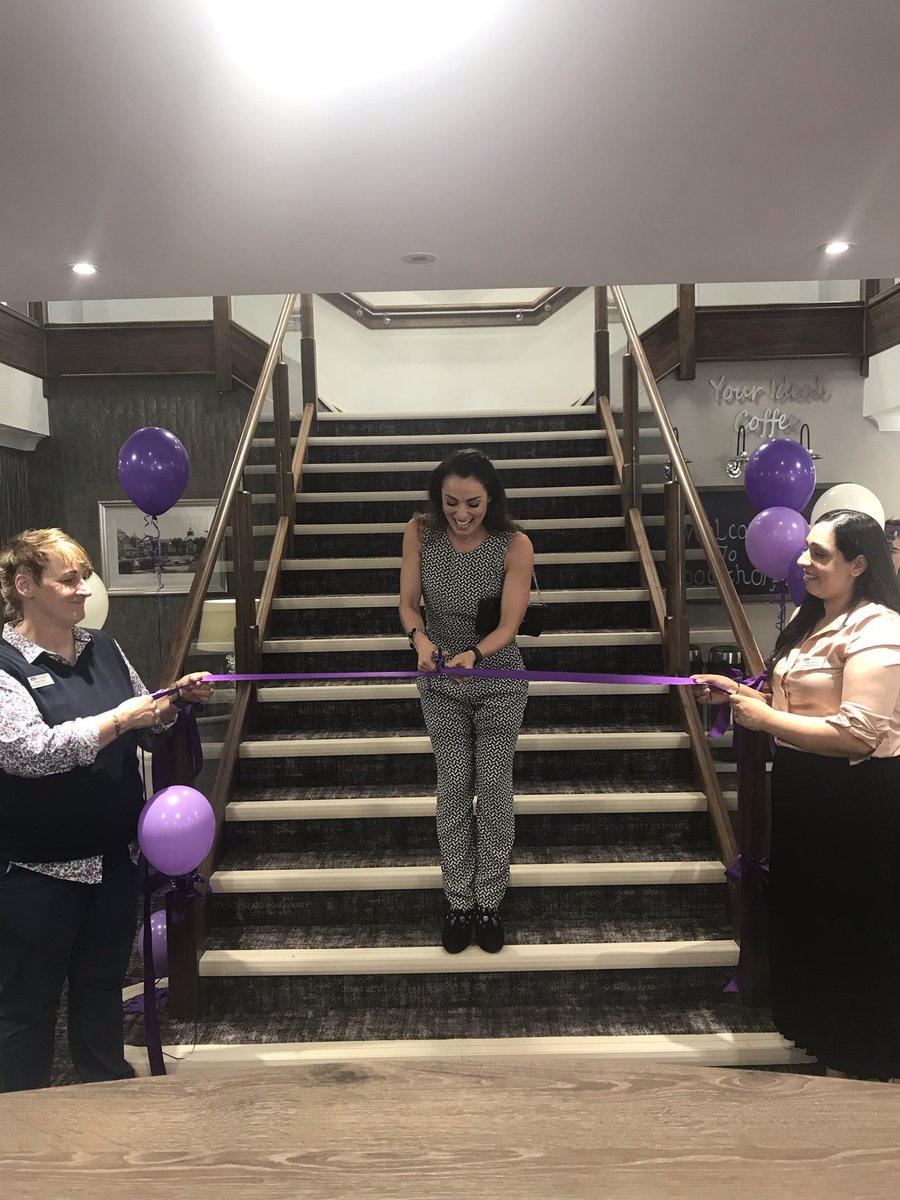 idealcarehomes's tweet photo. Congratulations to our team at Woodthorpe Lodge who welcomed @FlaviaCacace to officially open their home today 🎉🎉 #loughborough #grandopening #carehome @loughecho @leicslive https://t.co/d1LSKxOGDZ