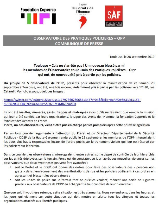 LDHtoulouse's tweet photo. Insultés, menacés, gazés, frappés... et blessé pour l'un d'eux. C'est la troisième fois cette année qu'un observateur de l'Observatoire des Pratiques Policières est blessé ! Observer est un #droit !
@FondCopernic @syndicatavocats #LDH @davduf #ViolencesPolicieres https://t.co/7cHrRe2p6J