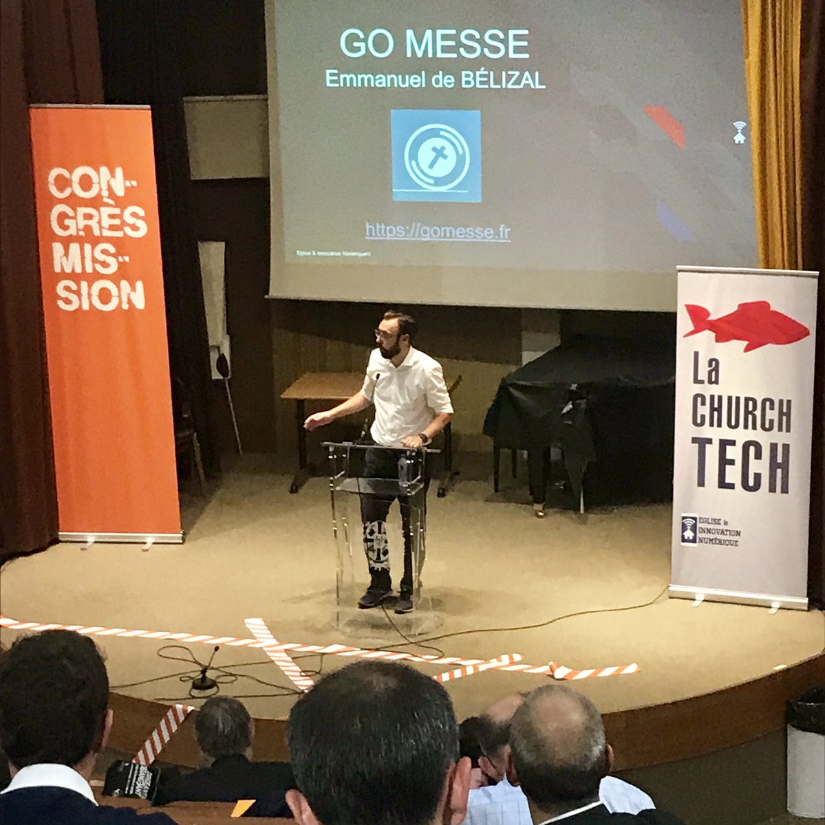 GoMesse_fr's tweet photo. Ça #pitche ! 
GoMesse au @CongresMission 2019 pour #PitchMyChurch 4 de #Église &amp; #Innovation #Numérique @EINofficiel 😆📱⛪️🙏🏻🚙 https://t.co/ZwHbo6hYjE