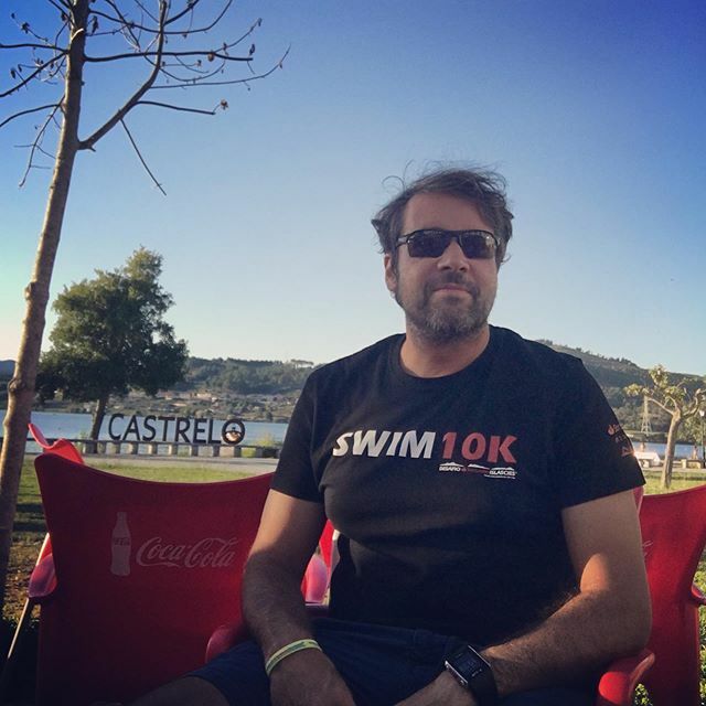 triatlonauta's tweet photo. Terraceando en el @nauticocastrelo después de un poco de natación 🏊‍♂️ #triatlon #triatlonauta #3tnt #triathlon #aguasabiertas #openwaters #castrelodemiño https://t.co/DR7hcusExM https://t.co/3MQDKXWro7