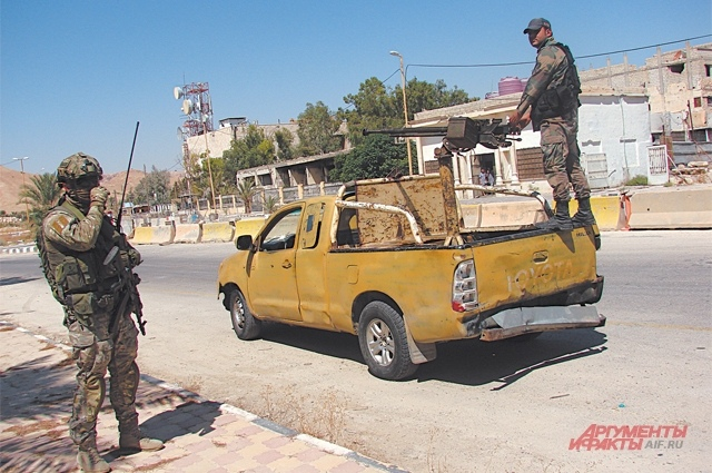 Russian MoD servicemen and spetsnaz in Syria. 15/ https://vk.com/russian_sof?z=photo-138000218_457263167%2Falbum-138000218_00%2Frev