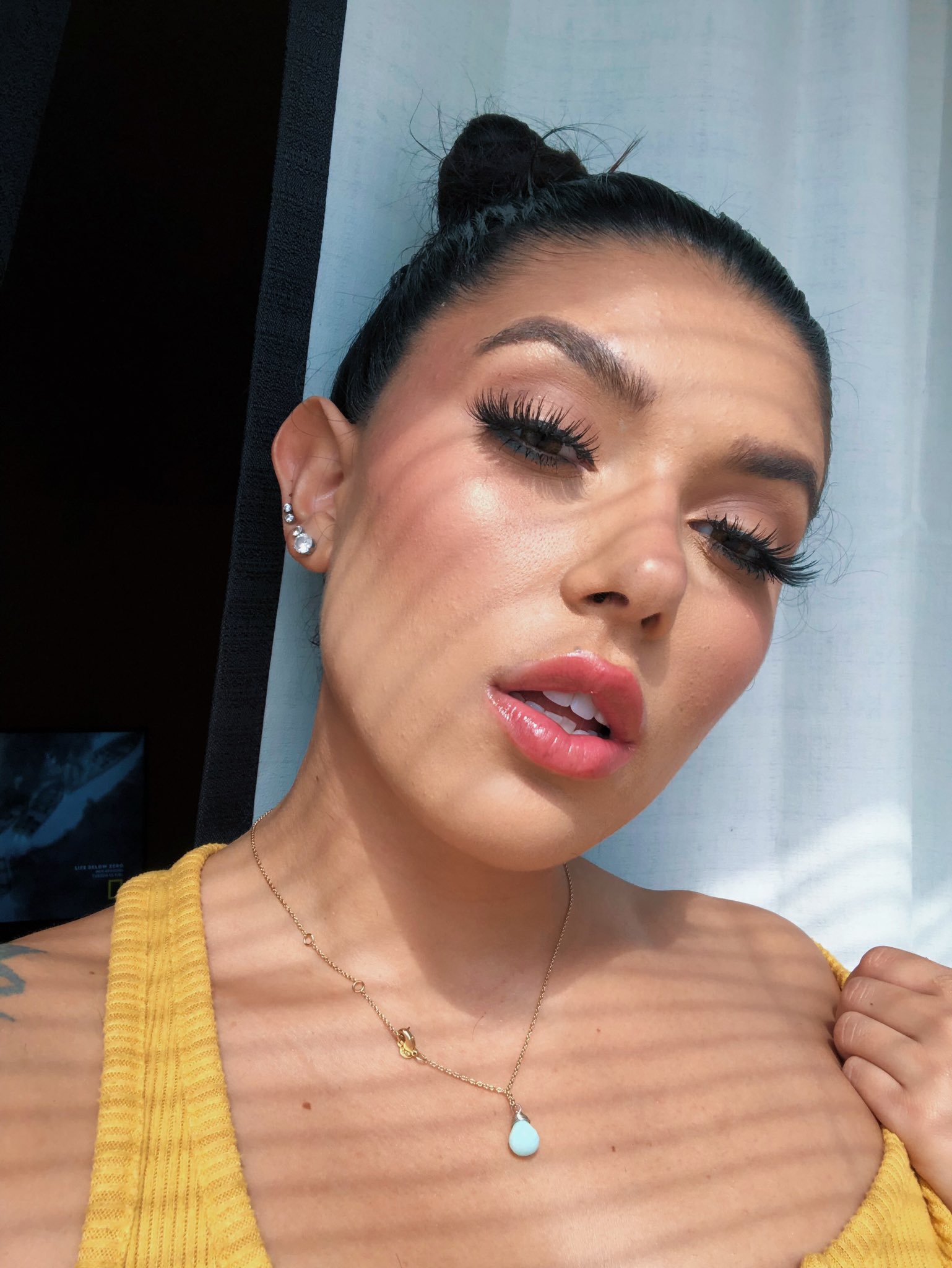 Valentina Fox on X: My makeup looks soooo good today  t.coNtPuVV9Xcc  X