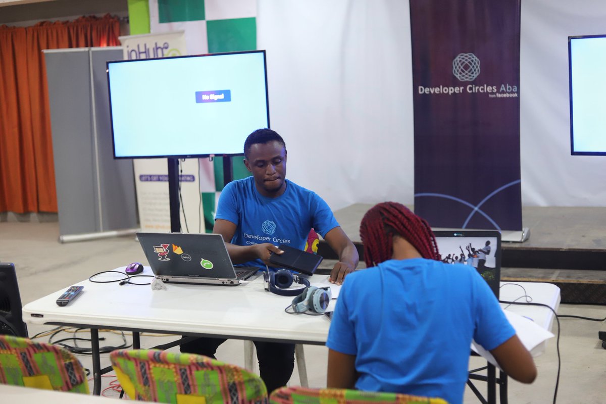 uferesamuel's tweet photo. It was a great time facilitating #devctrainingwithandela
#meetup
#devcmeetup1
#devcaba https://t.co/2oFdJ31bh6