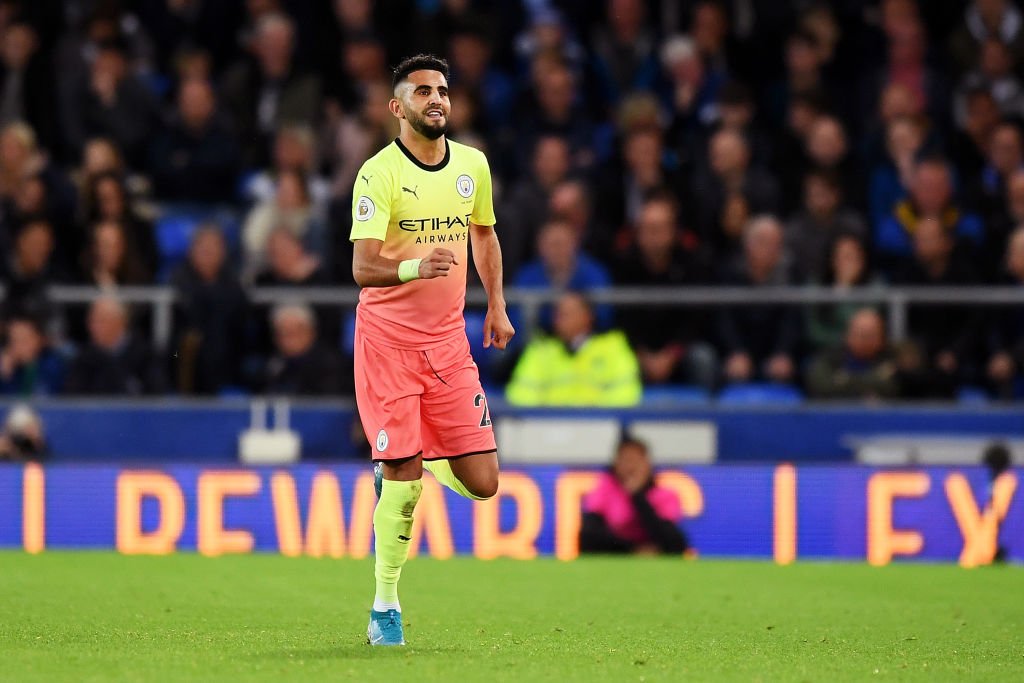 SkySportsStatto's tweet photo. ⭐️ Riyad Mahrez's contribution for @ManCity today:
81 touches
Completed 52/57 passes
1st player to have both 5+ shots on target &amp; creating 5+ chances in a PL match this season
3rd goal in last 4 apps https://t.co/VSGcaLRDkd