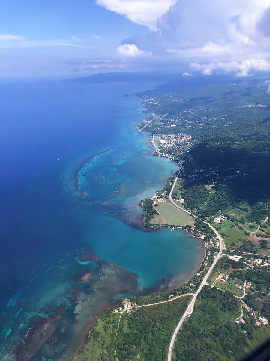 erinvabney's tweet photo. Exploring beautiful Jamaica for the next week with @SandalsResorts on behalf of @KetchumPR. #client #itsahardjobbutsomeonehastodoit https://t.co/CS23lIZk2s