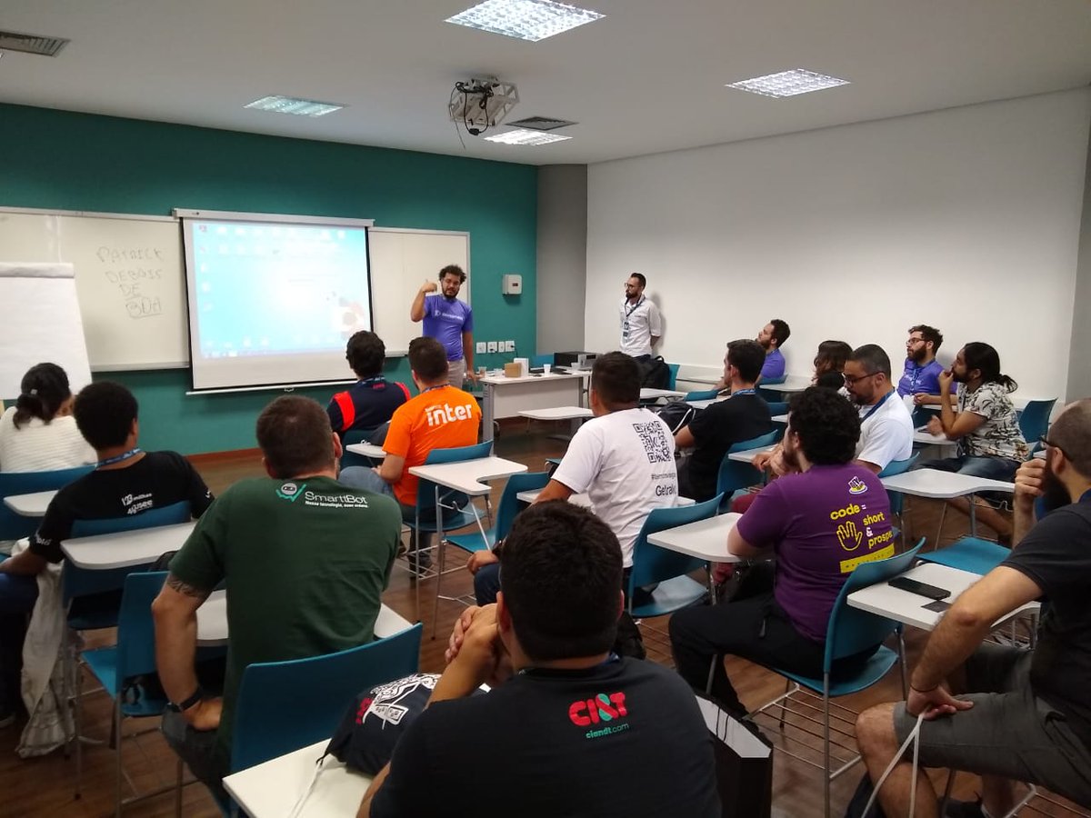 devopsdaysbh's tweet photo. OpenSpaces rolando!!! https://t.co/oAZHEqFBkf