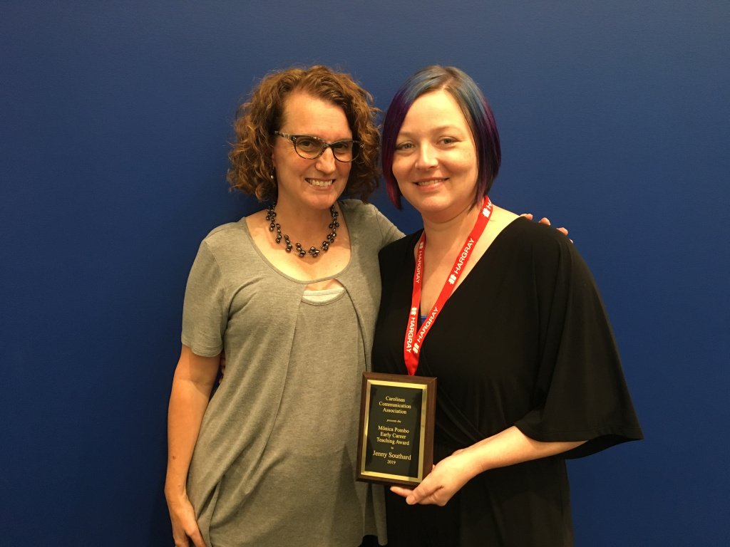 Jenny Southard wins 2019 Pombo Early Career Teaching Award carolinascommunication.org/2019/09/28/jen…