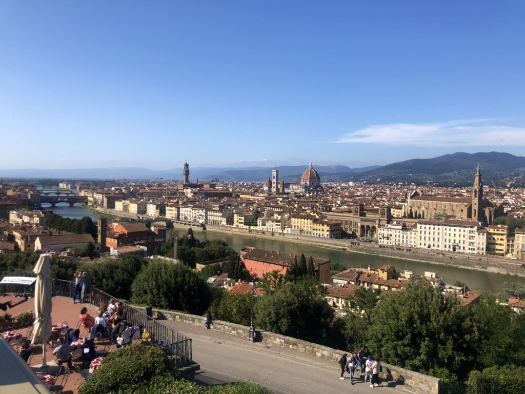 raysunset25's tweet photo. Florence, Italy 🇮🇹 

#SaturdayMotivation https://t.co/ixeinbeHK2