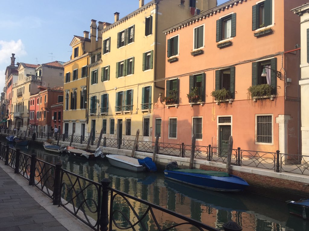 Ribaribster's tweet photo. Venice is always different and always wonderful. Fantastic city. ❤️ https://t.co/ZoYWqOyrWJ