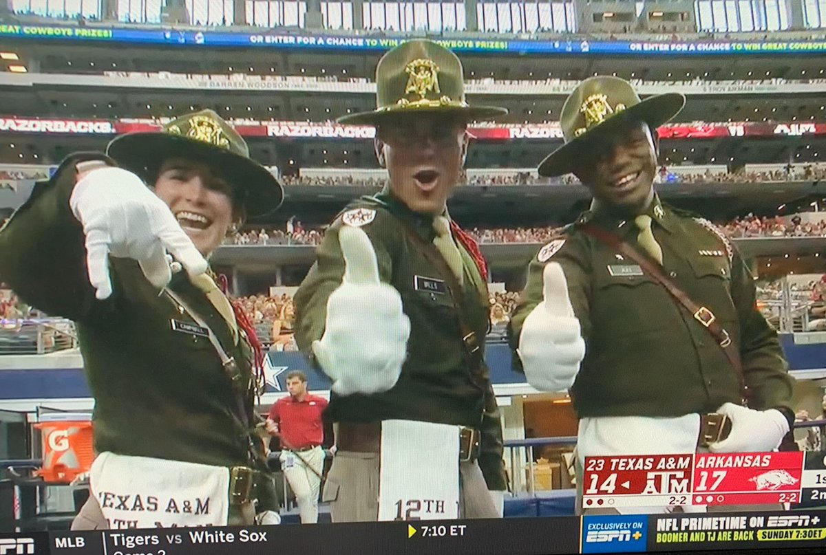NinosCorner's tweet photo. What’s funny about this pic is that none of these cadets experienced the #UTvsTAMU rivalry at all...they’re too young.  The person on the left is just probably bitter they didn’t get accepted into #Texas 🤷‍♂️🤷‍♂️🤷‍♂️

#HookEm #ThisIsTexas #LilBrotherSyndrome https://t.co/VTjO5PSuRk