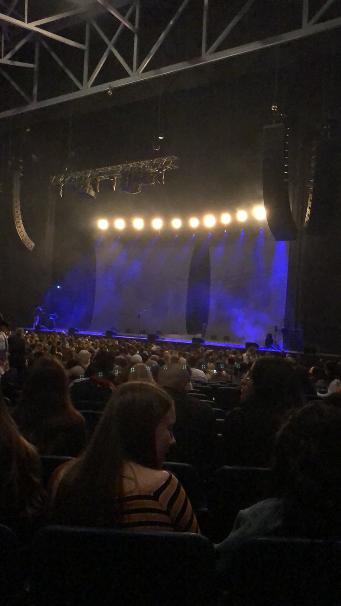 YazmynL0802's tweet image. Waiting for Daniel Caesar #smoothflow #nightatthesix #Toronto