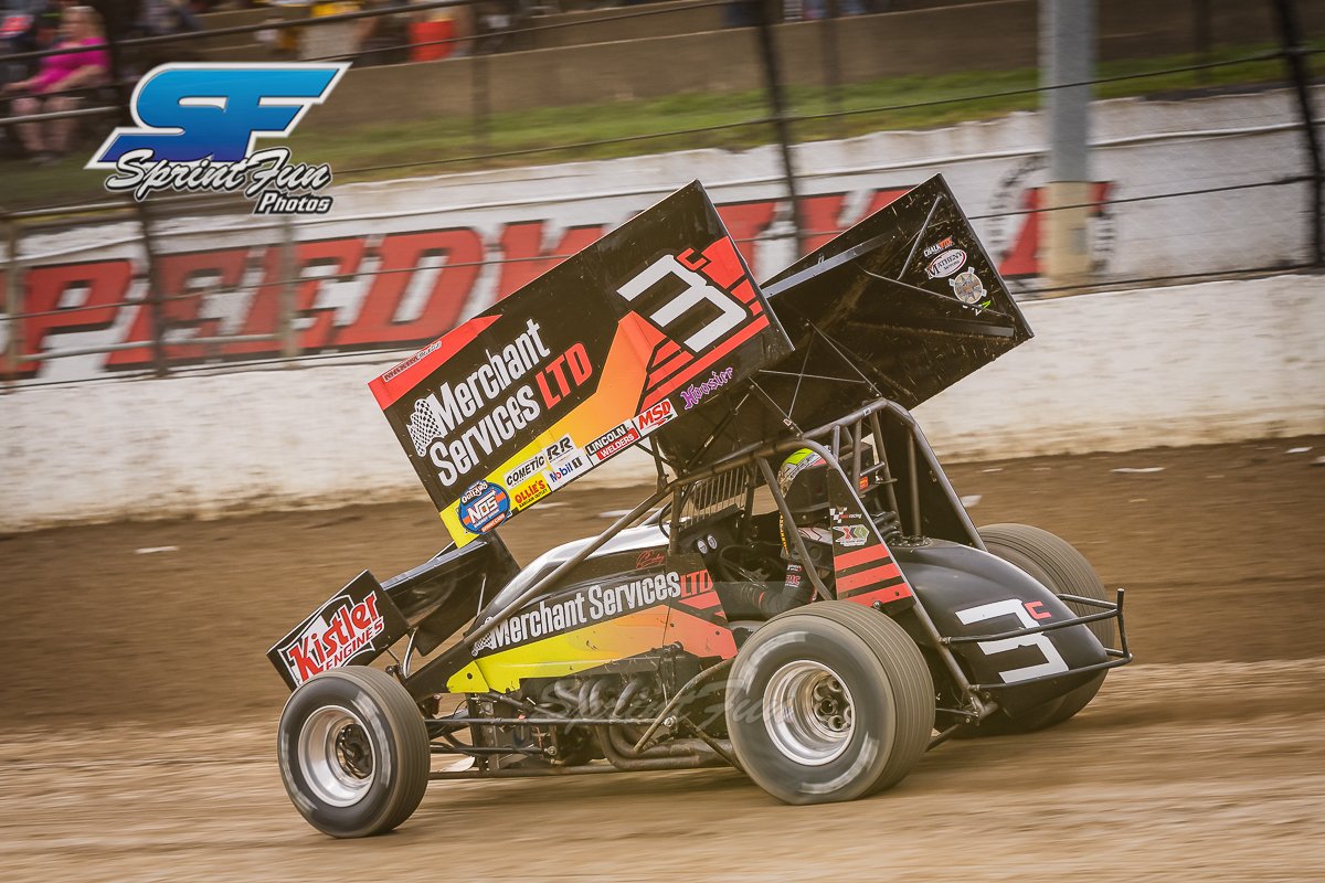SprintFun's tweet photo. .@CaleConley captures @ASCoC Heat Race #2 @EldoraSpeedway for the #4Crown https://t.co/hqOS8hJvfC
