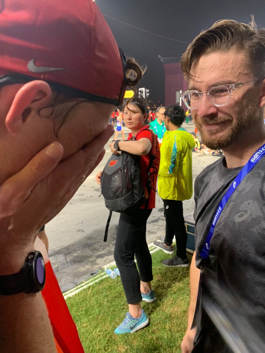 TStellingwerff's tweet photo. Well that was pretty freakn amazing ⁦@EvanDunfee⁩ !   ⁦@AthleticsCanada⁩ Bronze! ⁦@IAAFDoha2019⁩ https://t.co/r8Yi5gMslT