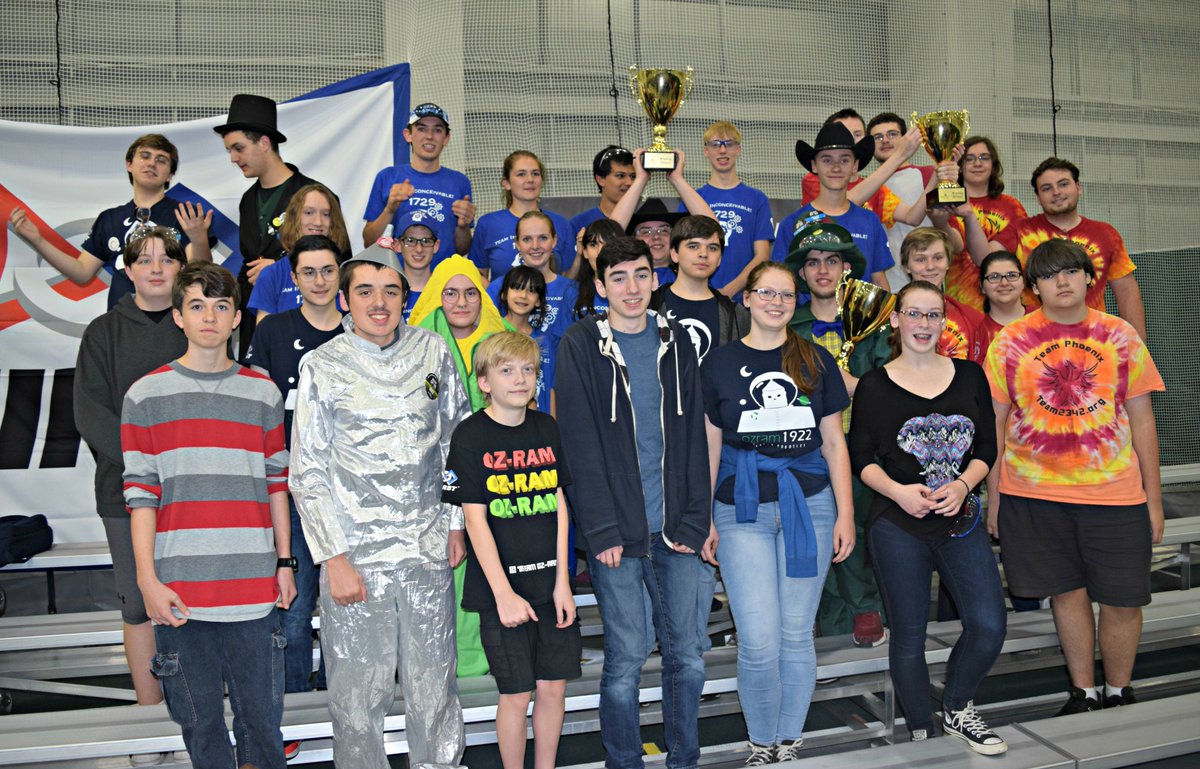 Thank you @frc1922 and @frc1729 for a great alliance! #omgrobots #NEFIRST #WeAreNE