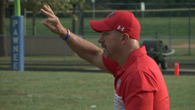 Monahan Muscles Pawnee Past Lake Forest Academy In Comeback Win (HIGHLIGHTS) channel1450.com/2019/09/28/mon…