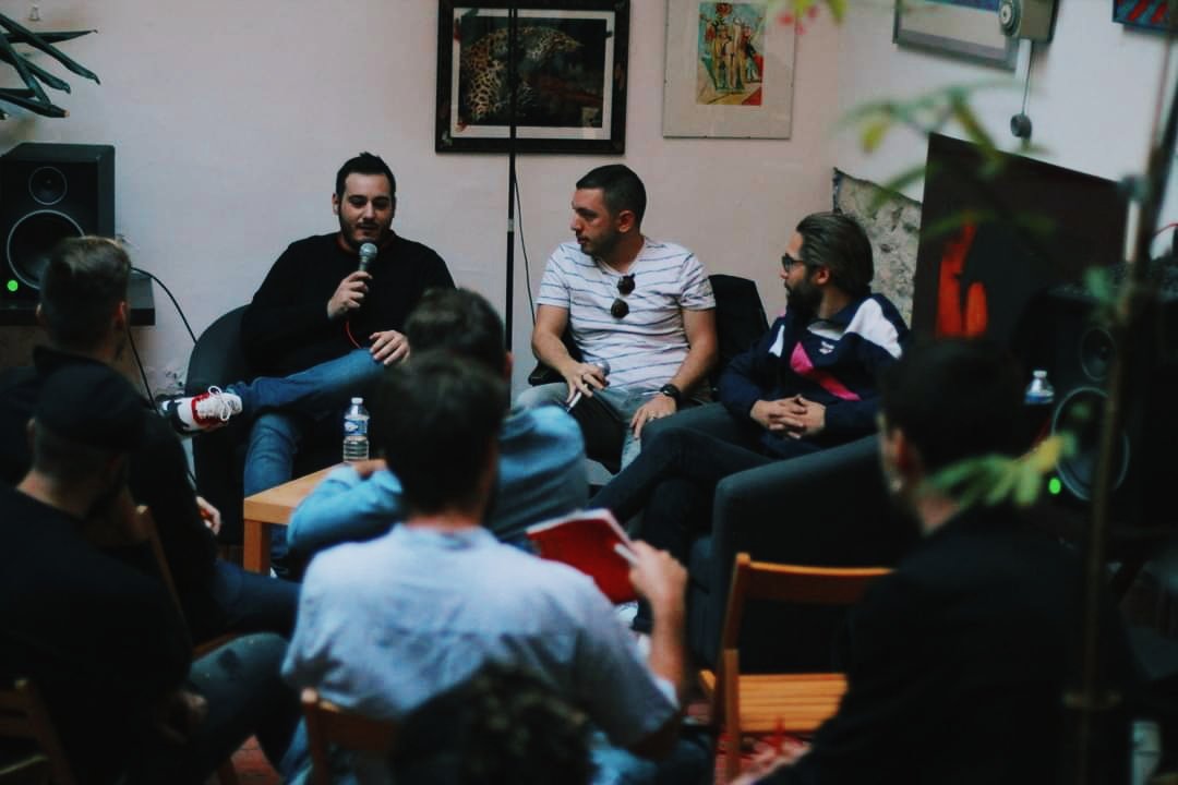 this_is_avi's tweet photo. It was so cool answering your questions 🙌

Thanks to @Studiomatic_ and @legarageparis_ 👌 https://t.co/WGJJQklHmZ