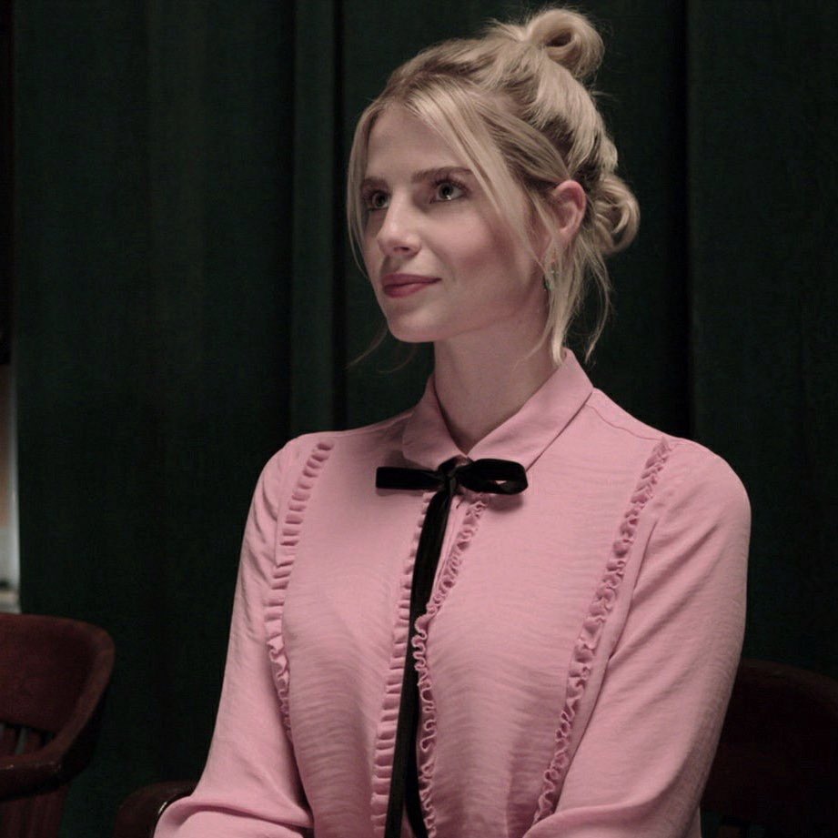 RyanMurphyBR's tweet photo. Astrid appreciation tweet! #VoteForAstrid #ThePolitician https://t.co/TKvG8w2Eei