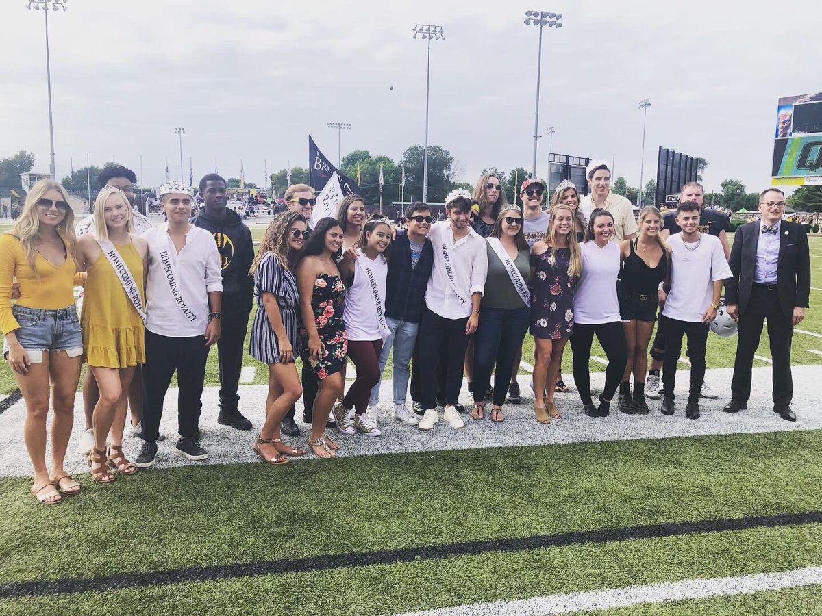 HawkQu's tweet photo. Congrats to Freshman Princess Annie McGinnis &amp; Prince Francisco Nique! Sophomore Princess Serena Mendiola &amp; Prince Samuele Contestabile. Junior Princess Payton Hamilton &amp; Prince Zach Reider &amp; finally all hail our 2019 QU Homecoming Queen Mary Argana and King Blake Spreecher! https://t.co/Rnbx2NmDEJ