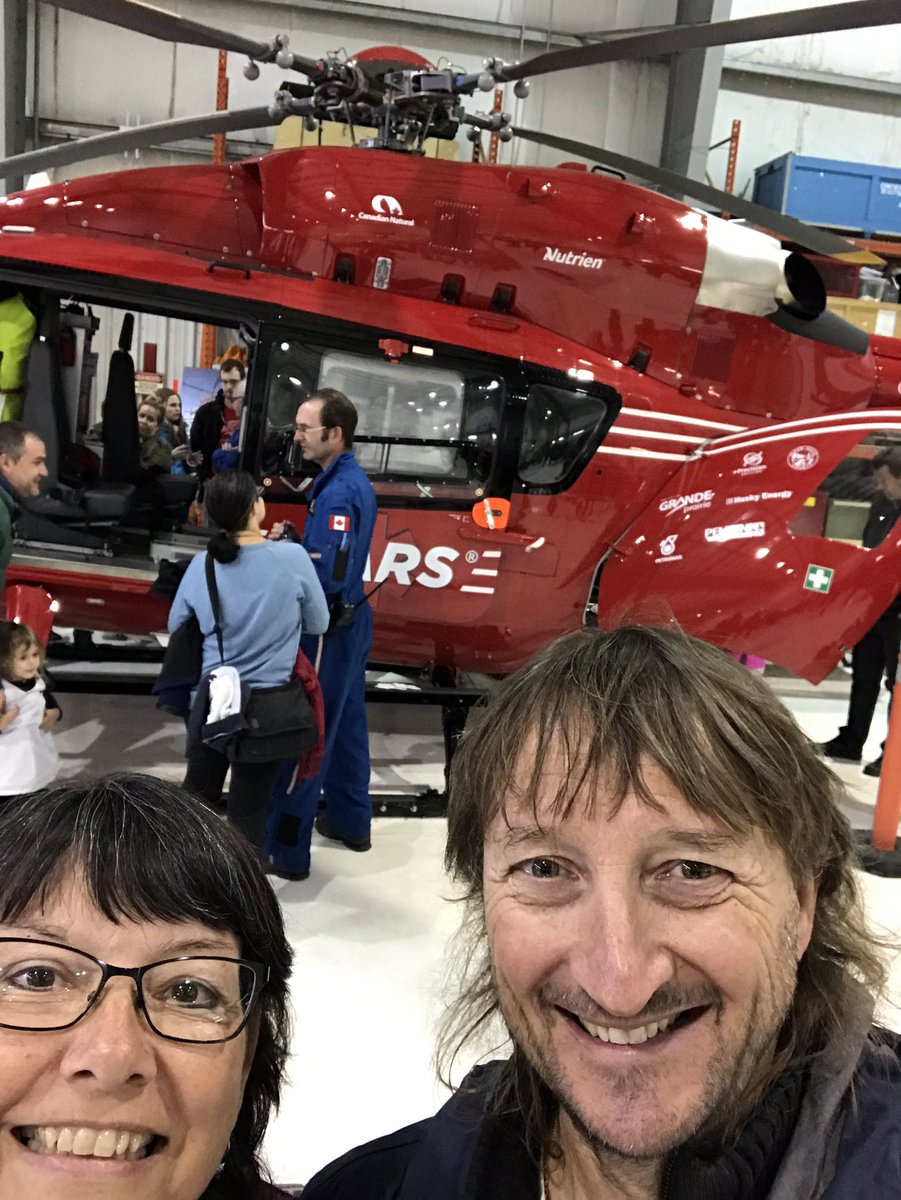 KonaDawg's tweet photo. Humans checking out STARS for Doors Open YYC 
#WeAreAllSTARS #DOYYC #DOYYC2019 #DOFiascoYYC #fiasco #doyyc https://t.co/XhHDIjnZlu
