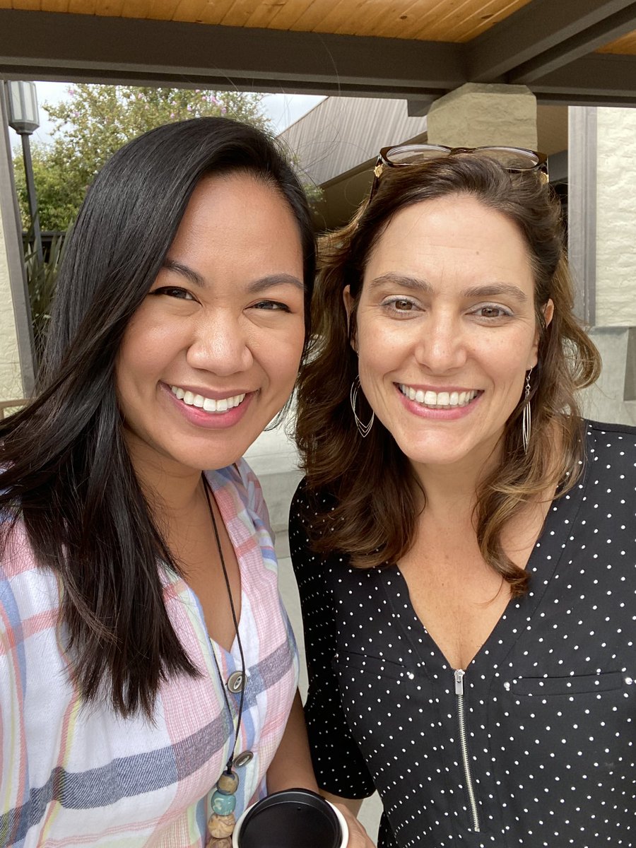 MrsWrobel1's tweet photo. First Saturday Summit of this school year. Lucky me, I got to spend it with our teacher candidate from Fullerton.  @SVUSDedtech @SVUSDSchools @DelCerroElem #wearedelcerro https://t.co/NAfuE6eKZW