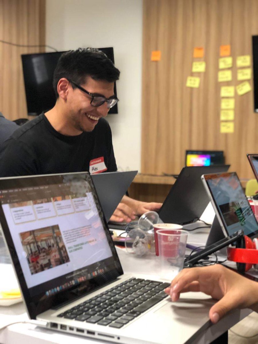 BelatrixSF's tweet photo. Our #hackatrix2019 in Bogota received almost 300 coders! Thank you all for the hard work and great ideas https://t.co/GD04YKapJC