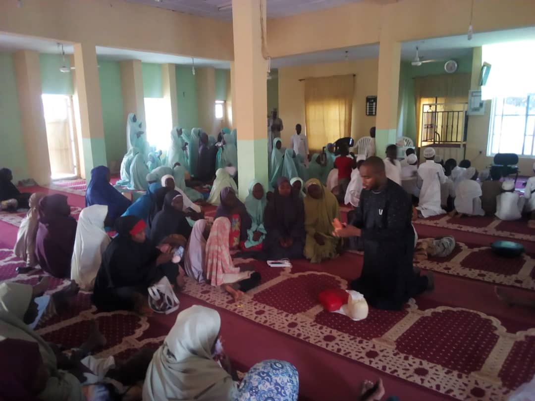 IslamicIman's tweet photo. IMAN/@FIMAweb #Lifesavers program. https://t.co/OnZuaBHaas