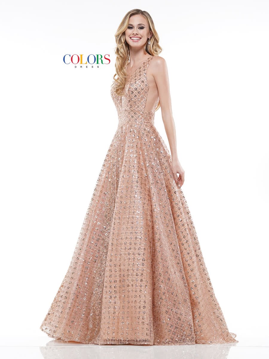 FXProm's tweet image. Golden girl @ColorsDress #fxprom #ipapromretailer #ipadesigner #colorsdress